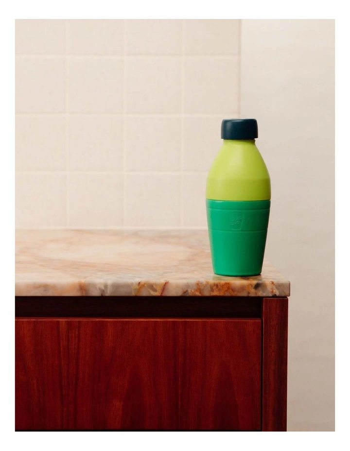 Brand new π KeepCup Bottle Thermal, Reusable Stainless Steel Bottle, Calenture, M 18oz/530ml π 4 Brand new π KeepCup Bottle Thermal, Reusable Stainless Steel Bottle, Calenture, M 18oz/530ml π - Image 2