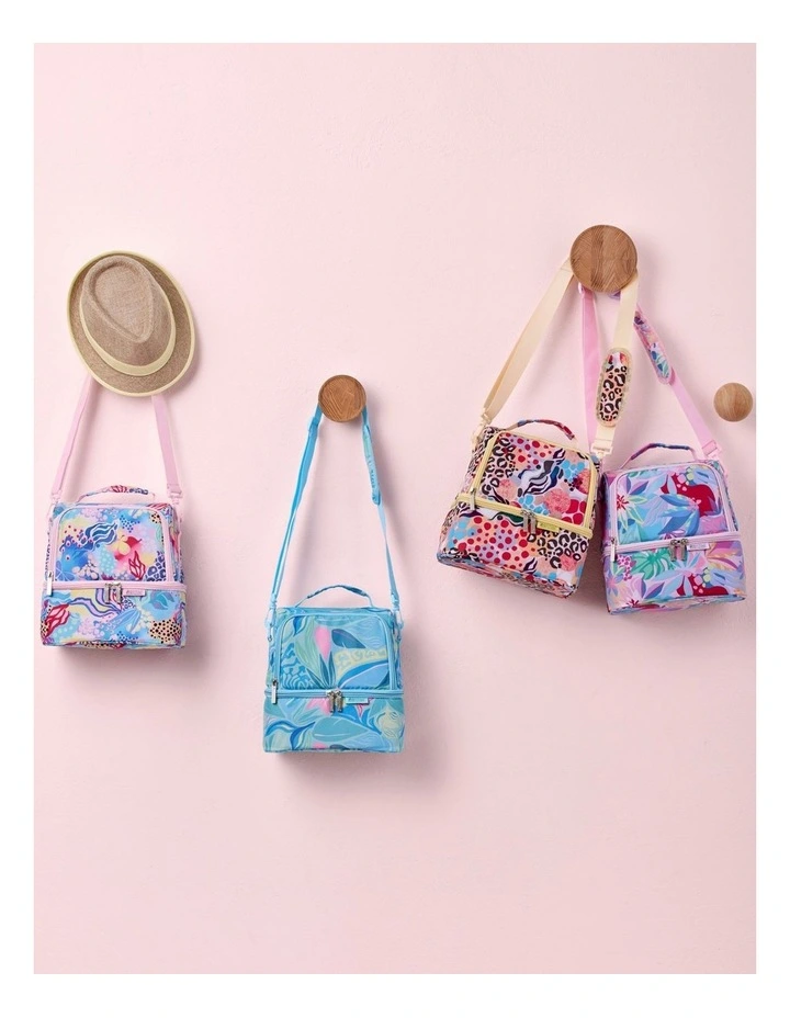 Flash Sale π― Maxwell & Williams Kasey Rainbow Be Fierce Insulated Lunch Bag Fierce π 5 Flash Sale π― Maxwell & Williams Kasey Rainbow Be Fierce Insulated Lunch Bag Fierce π - Image 3